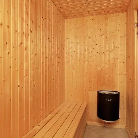 8 Person Holiday In Prázdninový dům *